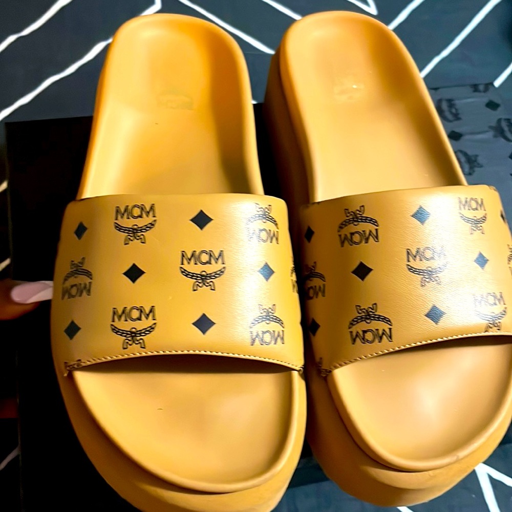 Mcm Platform Slides Cognac Size7